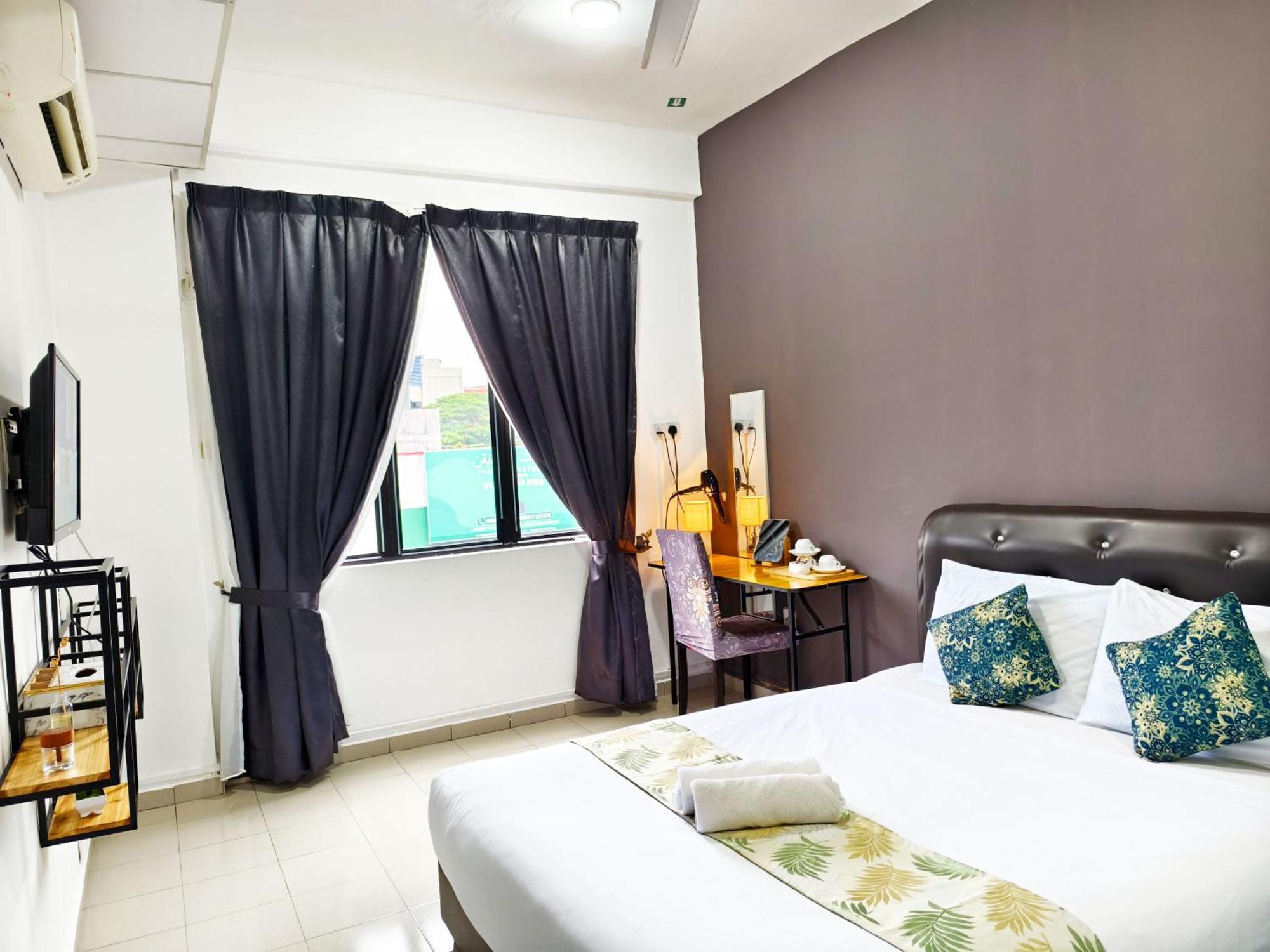 Salaam Suites Hotel Kota Bharu Exterior foto